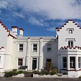 Trinity Hill Apartments