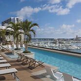 The Ben West Palm, Autograph Collection