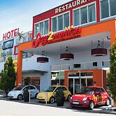 Stay2Munich Hotel & Serviced Apartments