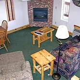 Eagle Fire Lodge & Cabins