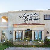 Super Tubes Guesthouse