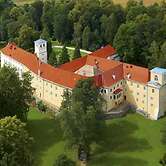 Zamek na Skale