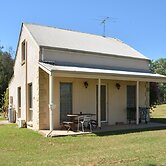 Madigan Wine Country Cottages