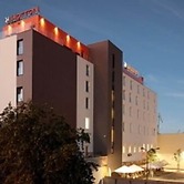 Hotton Hotel