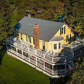 Magnolia Place Bed & Breakfast