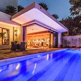 No5 Boutique Art Hotel by Mantis