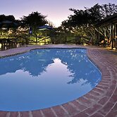 Isinkwe Backpackers Bushcamp