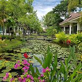 Le Charme Sukhothai Historical Park Resort