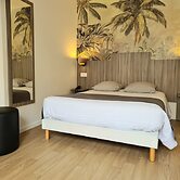 Hotel Caravelle