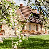 Karlamuiza Country Hotel