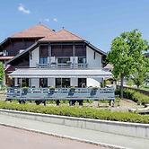 Logis Hôtel Annecy Nord / Argonay