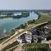 Hotel Hoogeerd by Flow