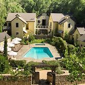 Farmhouse Inn
