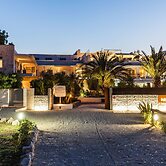 Hibiscus Hotel Residence