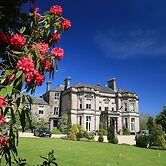Tre-Ysgawen Hall