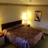 Humboldt Redwoods Inn