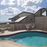Sunset Gardens Guesthouse