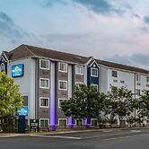 Microtel Inn & Suites by Wyndham Austin Airport