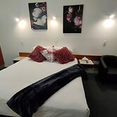 Ayr Travellers Motel