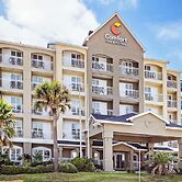 Comfort Inn & Suites Galveston Central Island near Pier