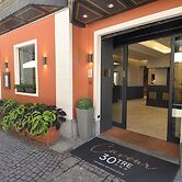 Cavour 30TRE - Hotel Moderno