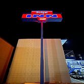 Capital O Budget Inn Ontario I-84