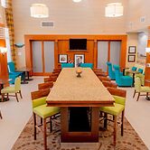 Hampton Inn & Suites Riverside/Corona East