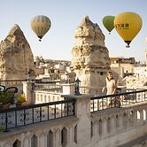 Stone House Cave Hotel