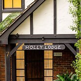 Holly Lodge