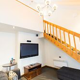 Airport Gateway Motor Lodge