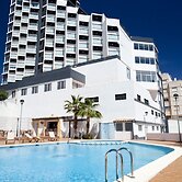 Hotel La Familia Gallo Rojo
