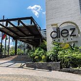 Diez Hotel Categoria Colombia
