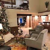 Red Sands Hotel