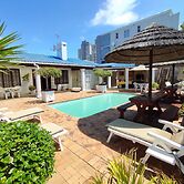 Blouberg Dolphin Inn