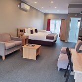 Cornwall Motor Lodge