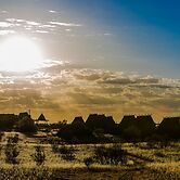 Xaus Lodge