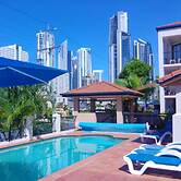 Chevron Palms Holiday Apartments by Gold Coast Premium
