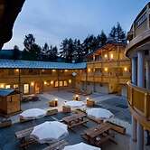 Boscone Suite Hotel
