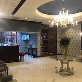 Clarion Hotel & Suites University - Shippensburg