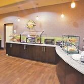 La Quinta Inn & Suites by Wyndham Hinesville - Fort Stewart