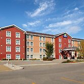 Days Inn & Suites by Wyndham Sherwood Park Edmonton