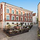 Donners Hotel