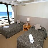 San Simeon Apartments