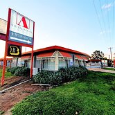 Ardeanal Motel West Wyalong