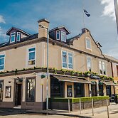 The Commercial Hotel