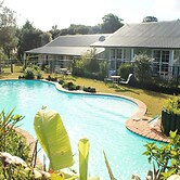 Ash Grove Boutique Motel