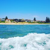 Al Mare Beachfront Retreat