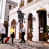 Johnscher by SJ - San Juan Curitiba