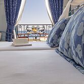 Dionysos Hotel