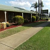 Regency Court Motel